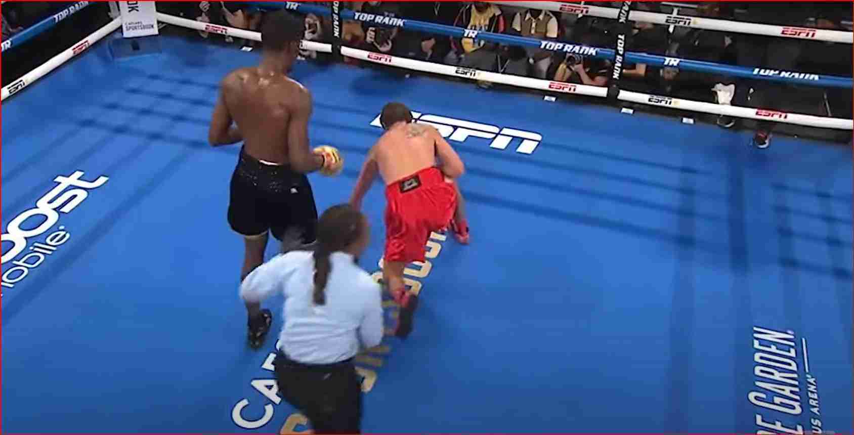 Watch: Boxer hits opponent so hard mouthpiece dislodged