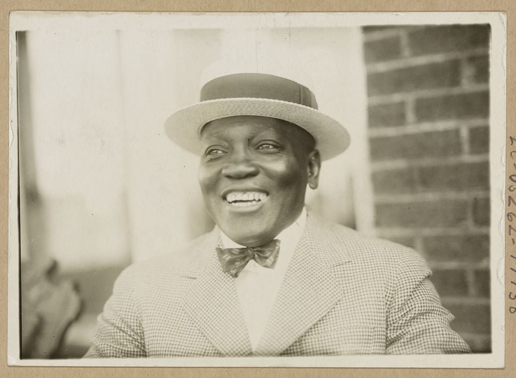 On this day in 1908 Boxing Legend Jack Johnson made History 1 jack johnson