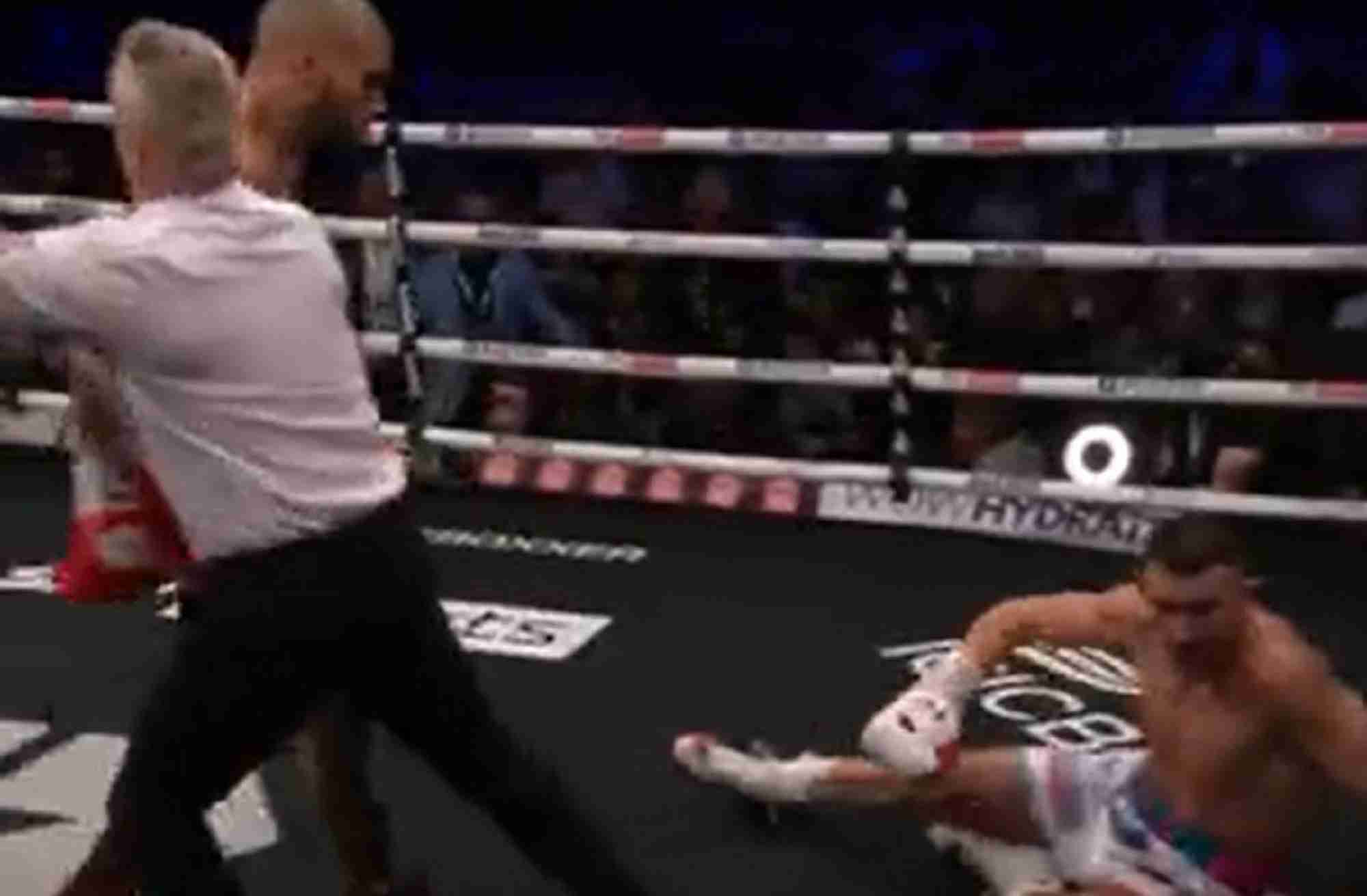 Son Of Boxing Legend Inflicts Brutal Knockdowns
