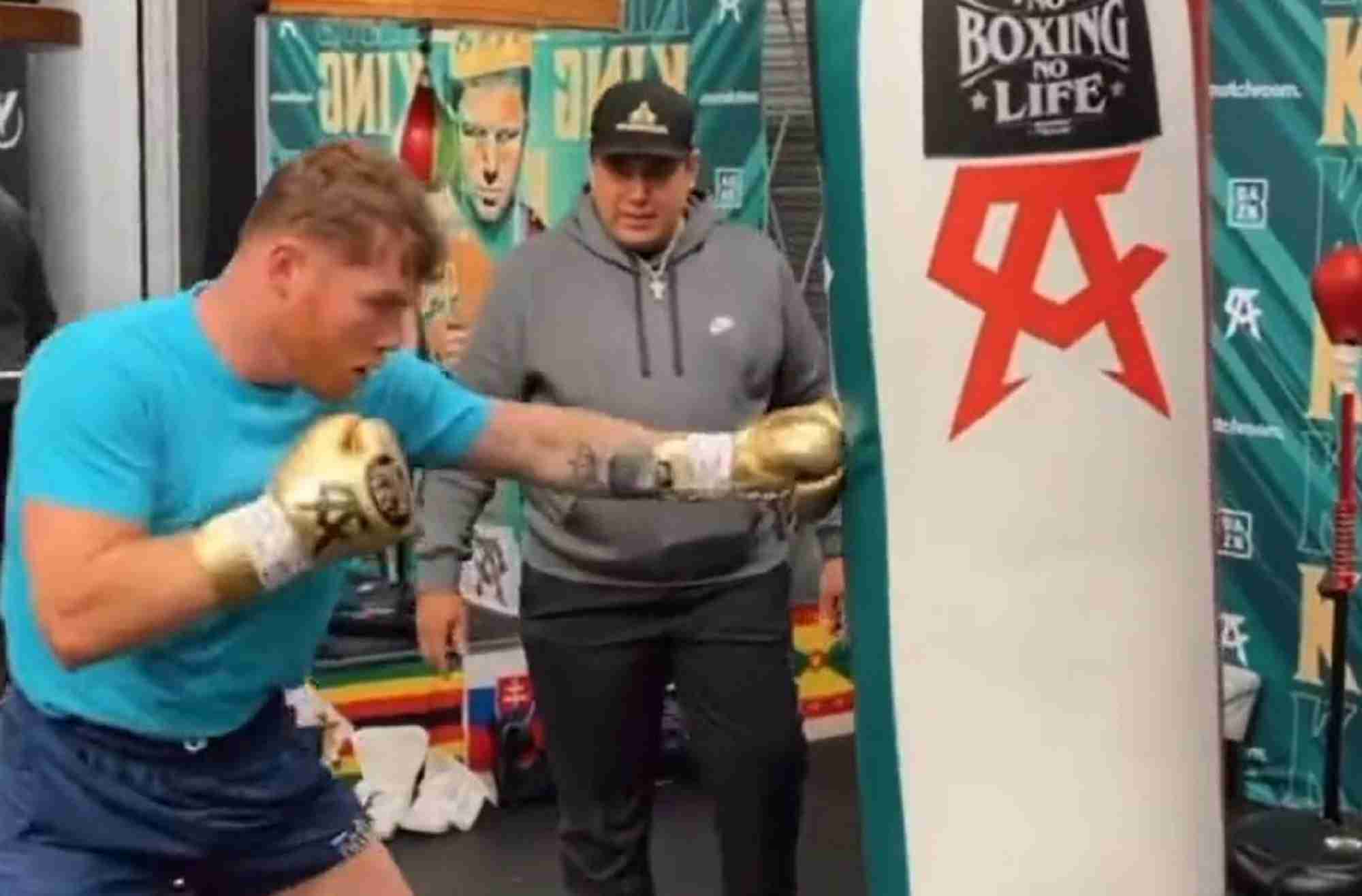 Canelo Working On Hooks and Uppercuts