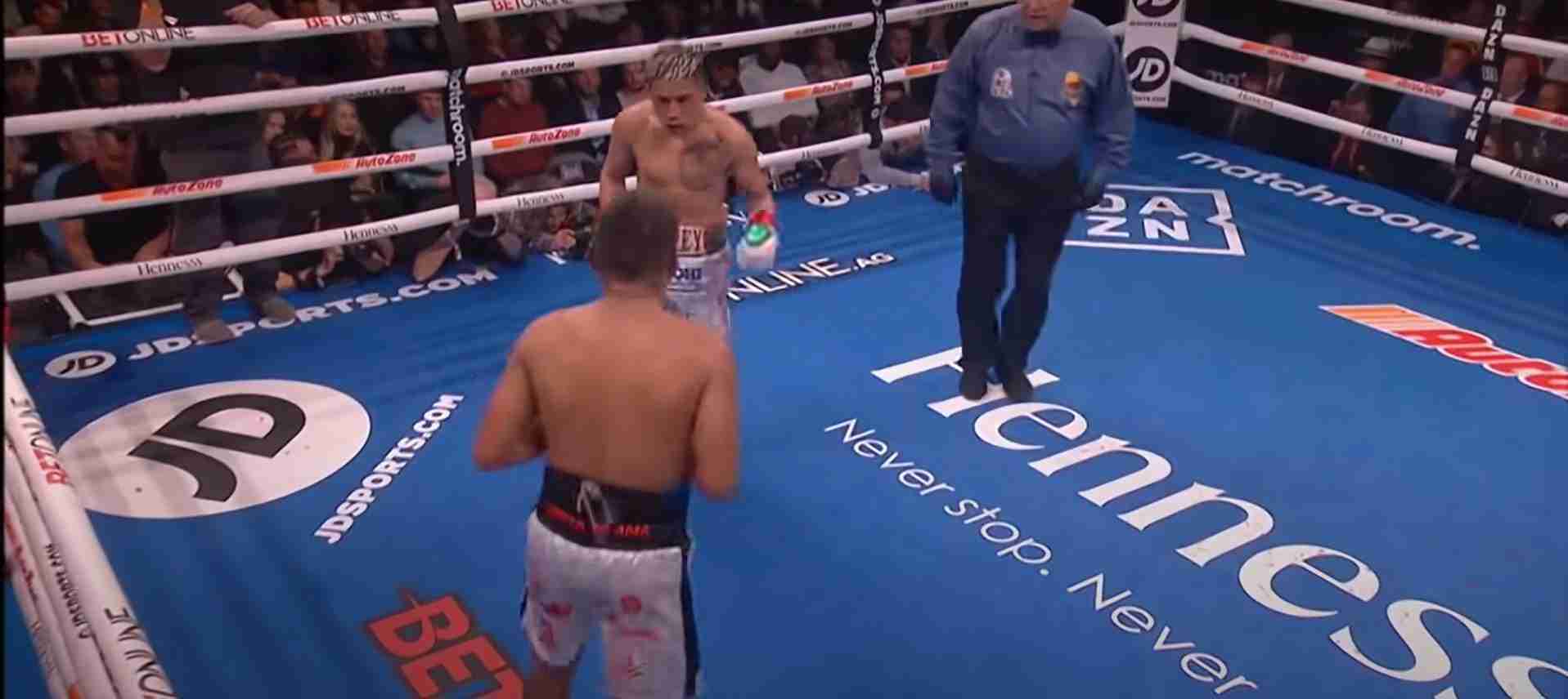 Román Chocolatito González vs Julio Cesar Martinez Full Fight Video Highlights