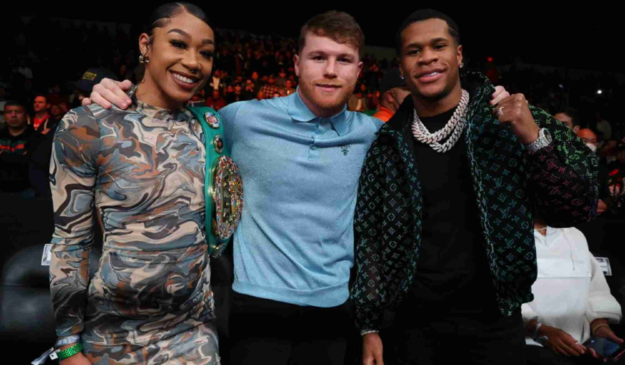 International Fight Stars Arise Together At The Fights In Legendary Photo