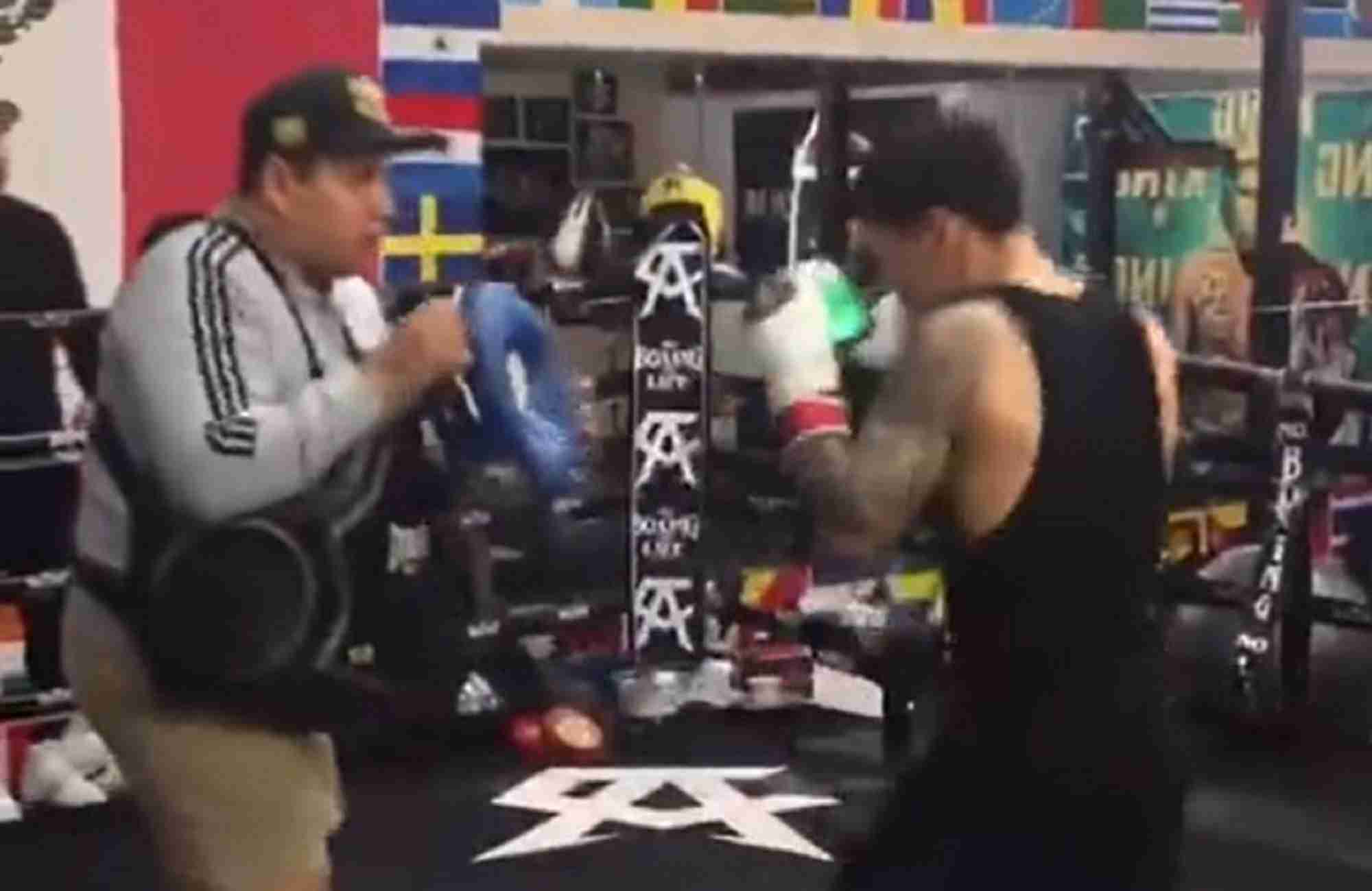 Watch: Mexican Valdez On Fire In The Gym Ahead Of Stevenson Fight