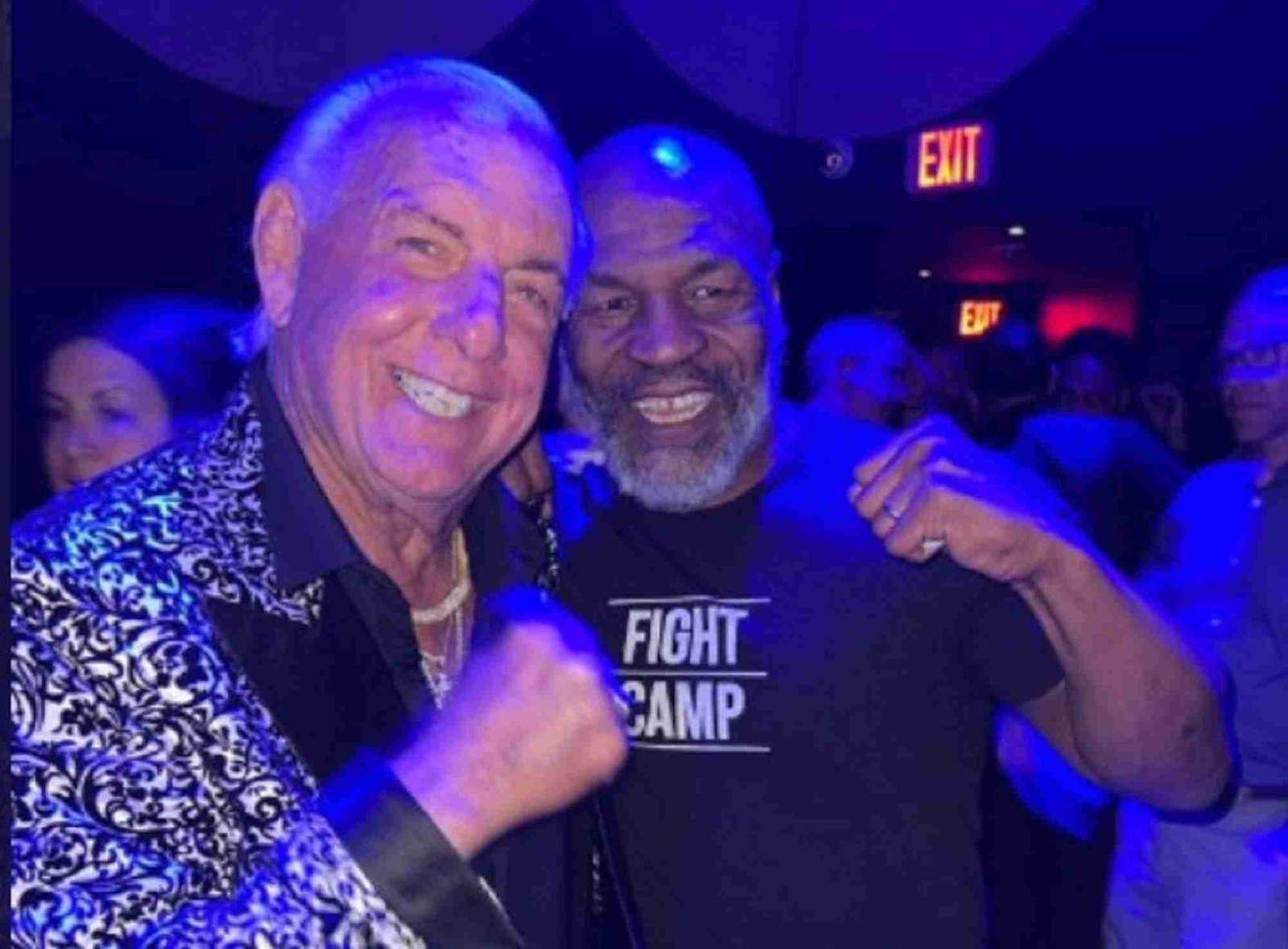 Mike Tyson Reacts To Pacquiao TKO of Matthysse