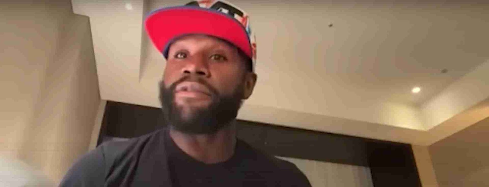 Boxing Legend Still Wants Rematch With Conor McGregor