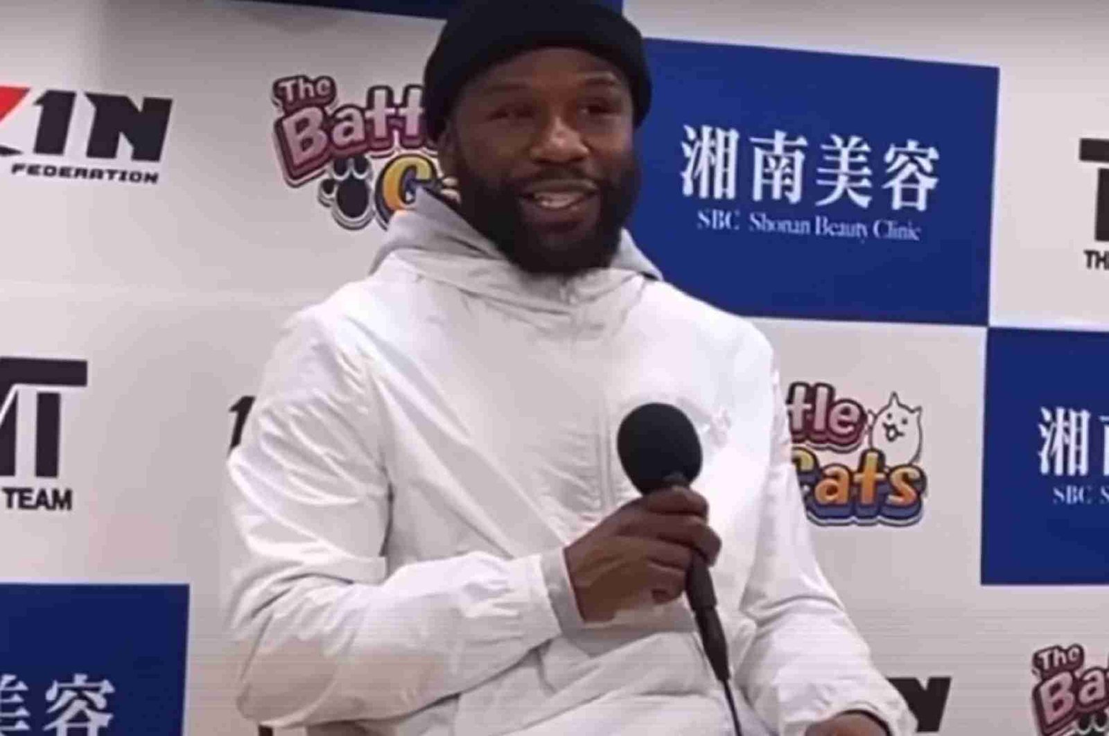 Floyd Mayweather Reacts To Knocking Out Opponent In Japan