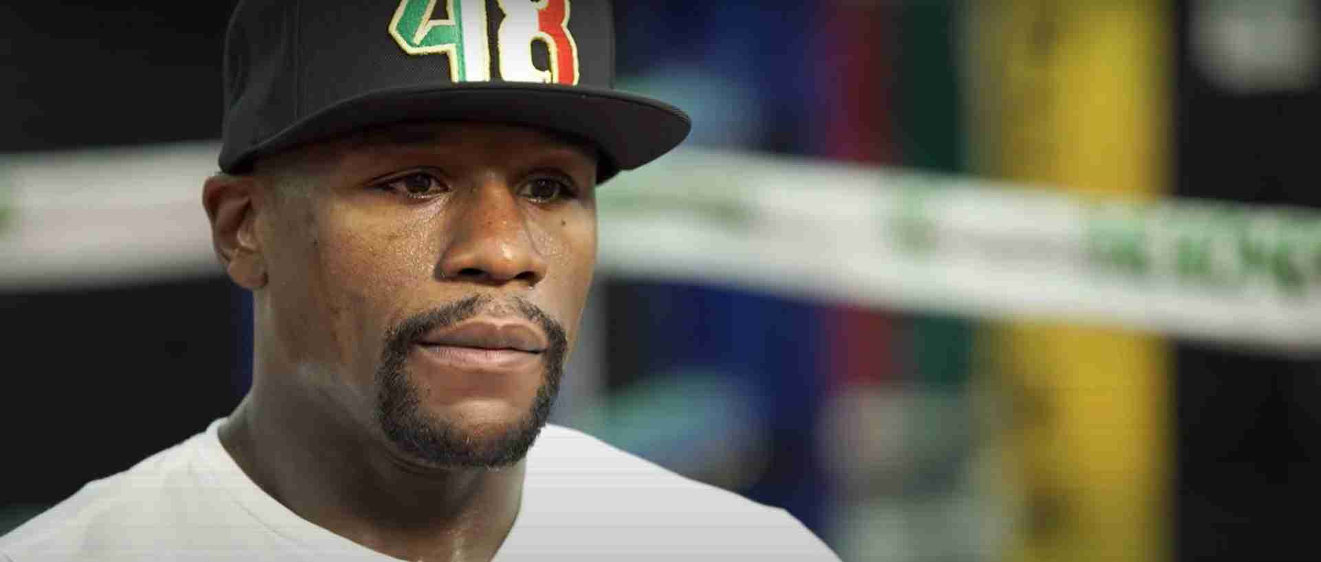 Mayweather Trains For Fight This Weekend