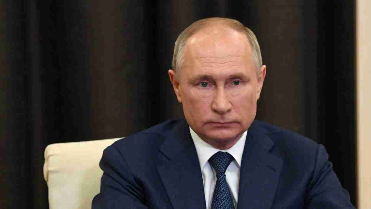3 Russian Groups Emerge As Rivals To Topple Battered Putin In 2023