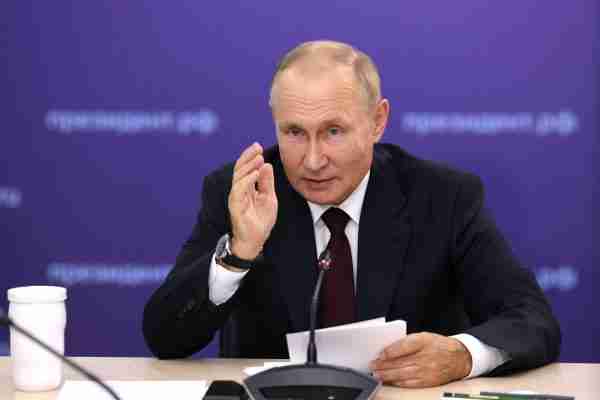 Putin Reacts To 2023 Woes With 1 Main Crucial Move