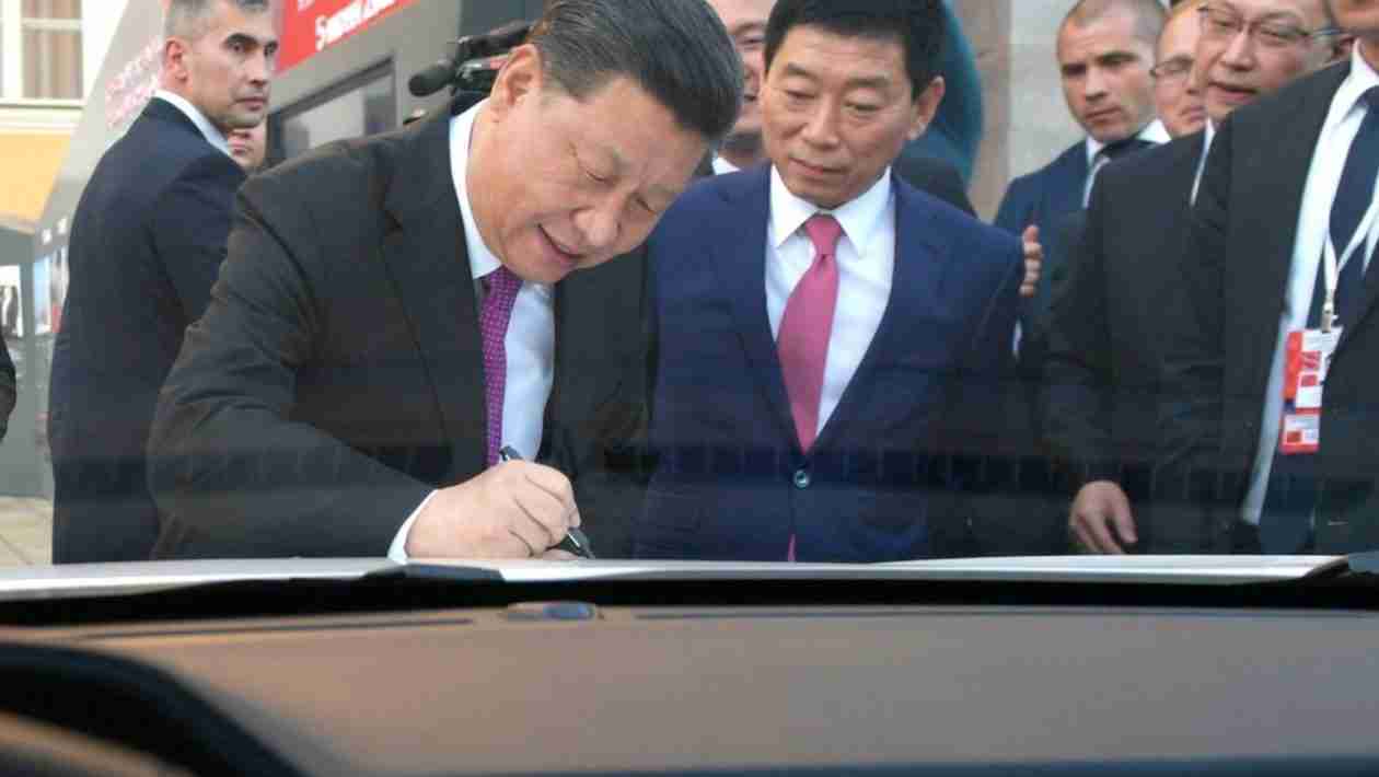 Hong Kong In China Get Run Over In The International Stock Market Nearly 1 Year After Already Defeated Putin's Russia War