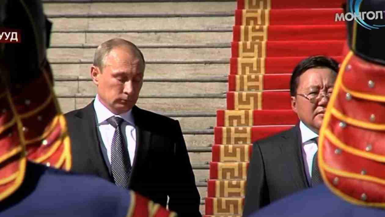 Despite DDOS Silly Putin Attacks Bringing Sites Down Worldwide -More Social Media Usage and Logon More Is The Answer To Working Like A Charm Destruction Of Putin Disinformation Worldwide Online - Putin Already Has Lost - Some Morons At CNN and Fox Don't Have A Clue - Some Of Them Nothing More Than Simpleton Slow-Witted Doomed Dumb Dumb Loud Mouth Arrogant American Dummies Getting Killed In Their Droves During The War