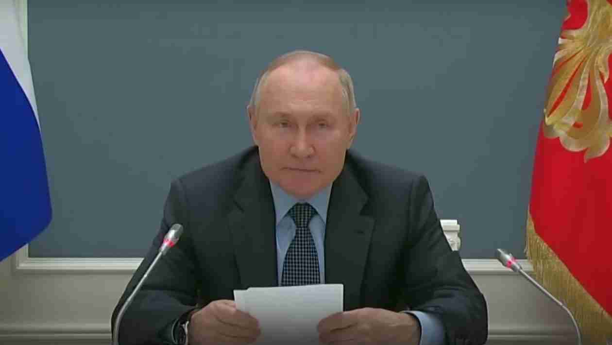 The World Only Deals With Strong Genuine Players Get Weapons To Ukraine Faster and In More Numbers To End The War Creating Conditions For Peace When Russia Leave Ukraine