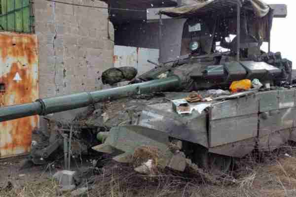 A Look At How Many Few Tanks Russia Really Have Left In Their War