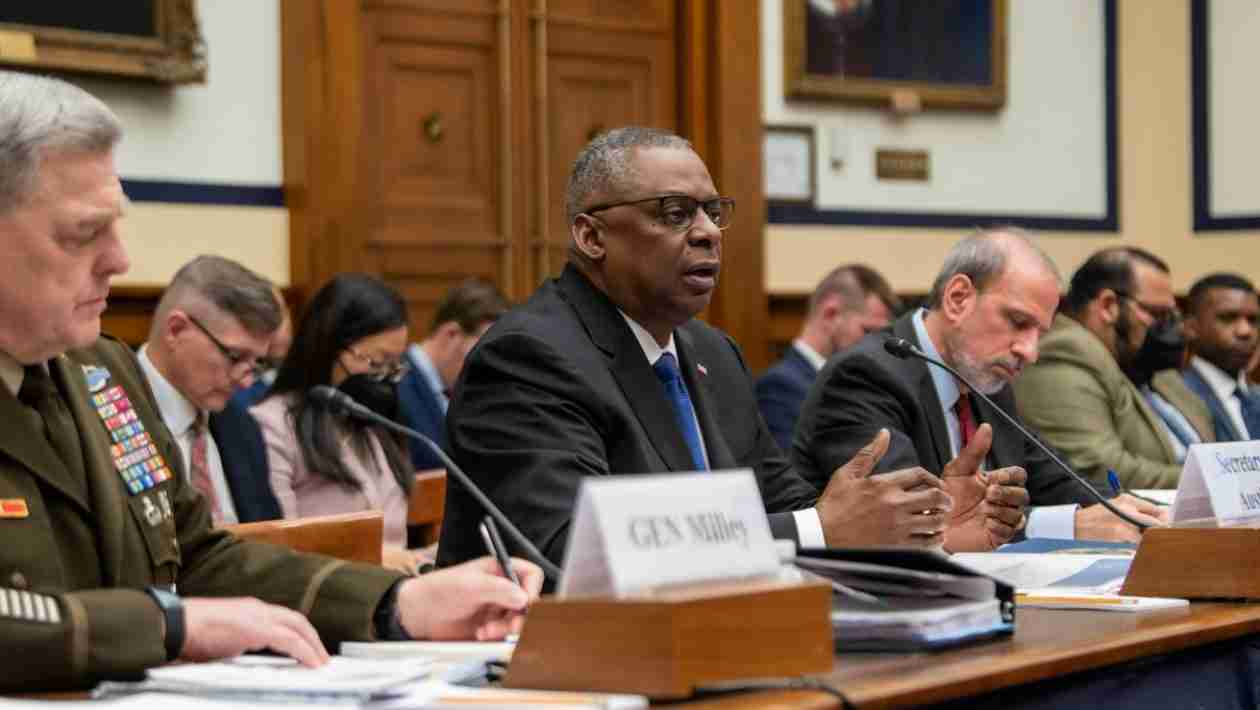 America Fly To Middle East Amid Iran Concerns For All Middle Eastern Nations