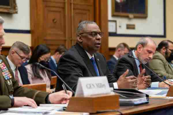 America Fly To Middle East Amid Iran Concerns For All Middle Eastern Nations