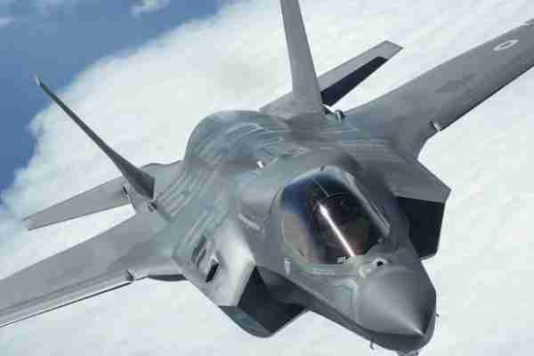 Britain Fighter Jets Going To Ukraine