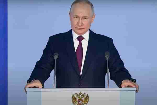 Former Russian Commander Gives Putin Bad News On His Now Failed 2023 Winter Offensive