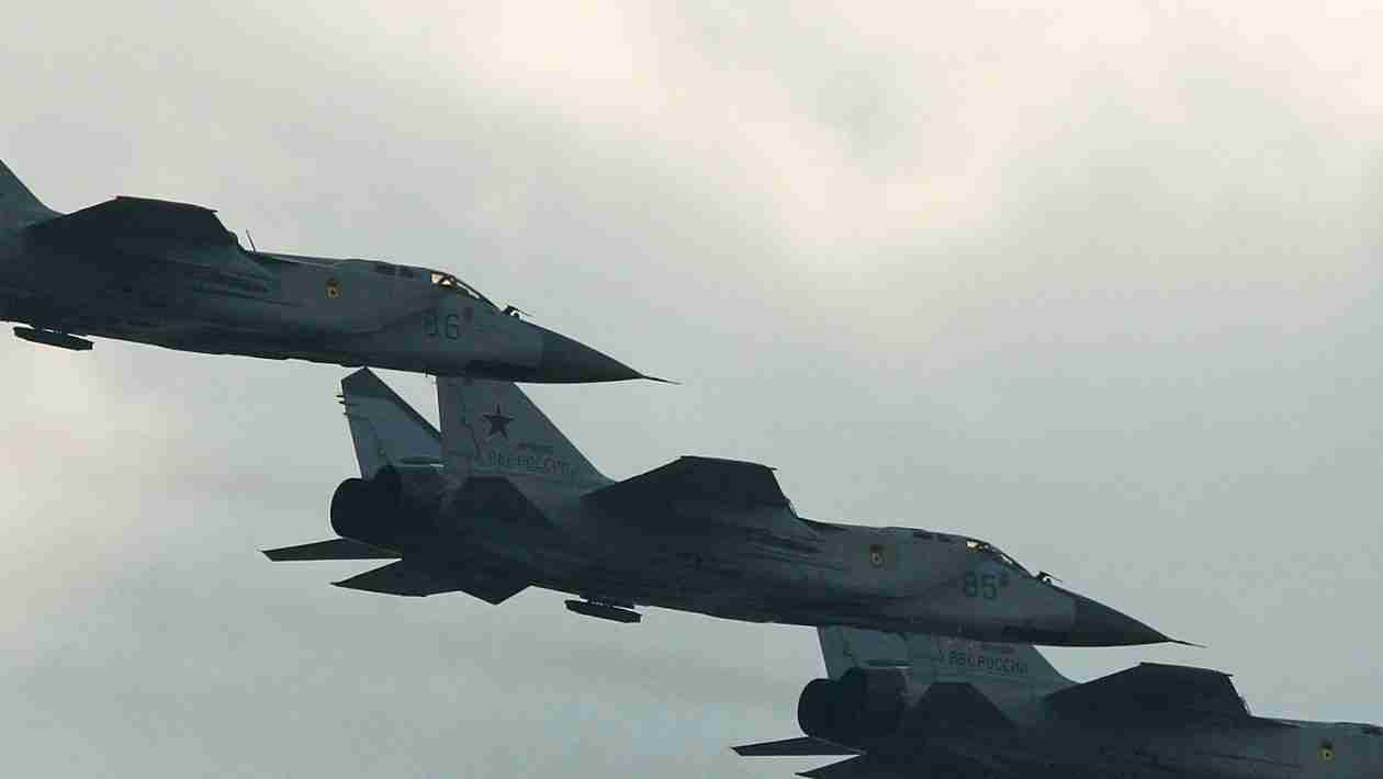 Iran Claims Deal Reached To Buy Russian Fighter Jets