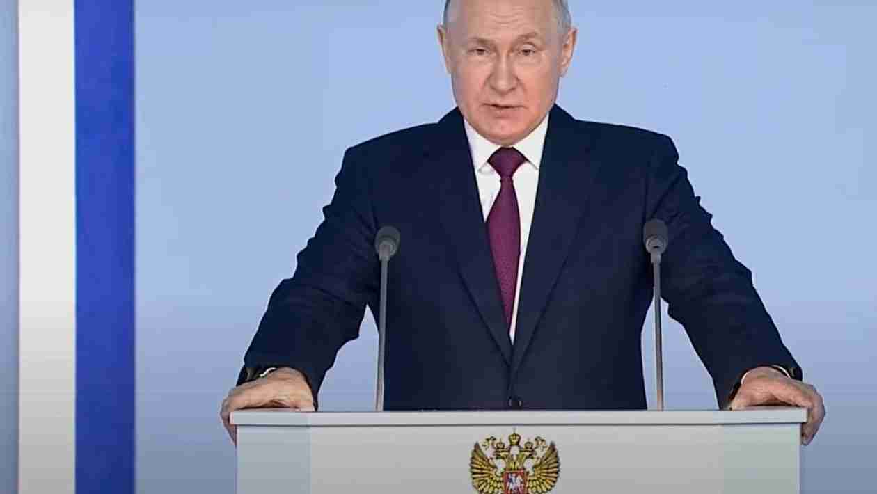 Putin Cancels Travel Plans As Half A Million Mobilized To No Effect
