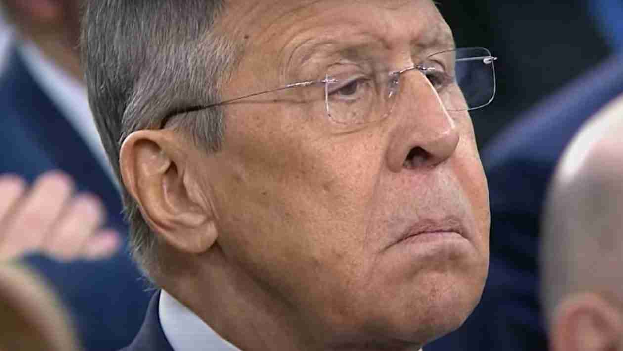Putin Russians Attack Italy and Italians, Fight Back Italy and Italians, Kick Them Out Of Your Country Now