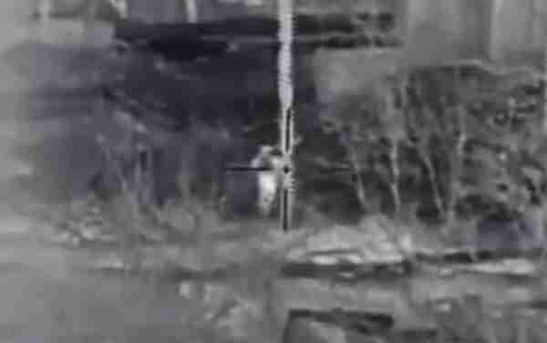 Sniper Calmly Takes Out Russian Targets