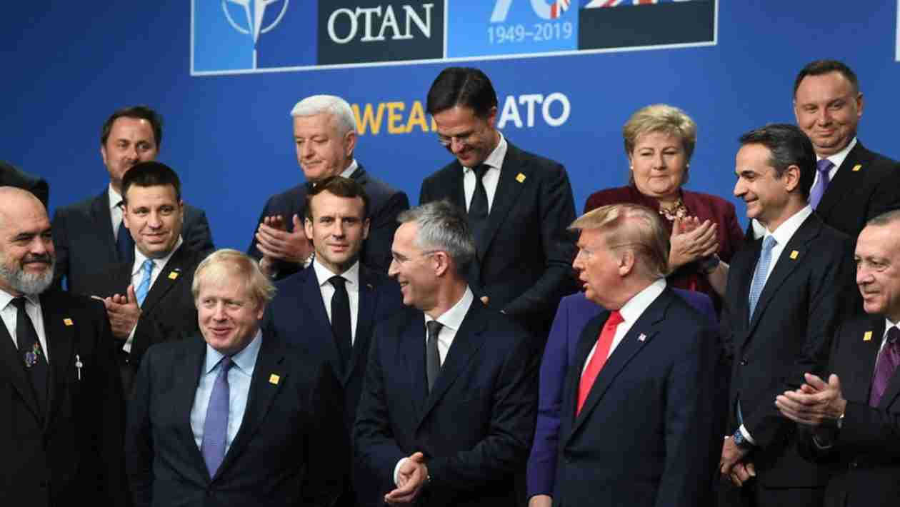 UK and NATO Combine With Ukrainian Soldiers