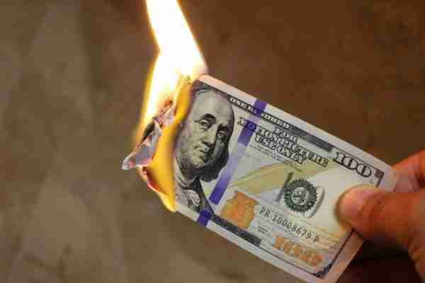 US Banking Is Not Safe And It Is About To Get Smashed To Bits Along With The US Dollar As The Treasury Makes Short Sighted Pathetic Move That Will Kill Them