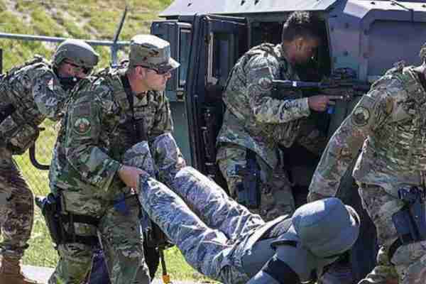 Ukraine Defenders Resolute In Bakhmut Against Putin's Russia Invaders No Backing Down Move Forward and Advance
