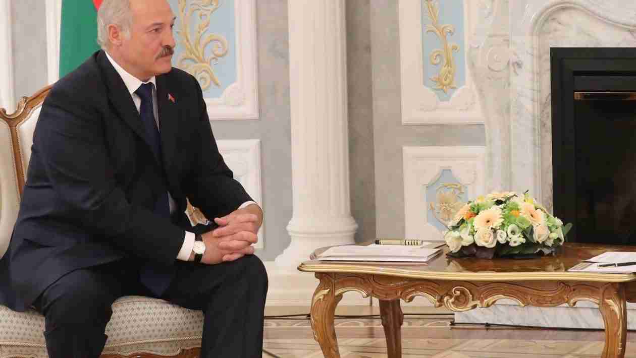 Why Putin Ally Scrambled To China