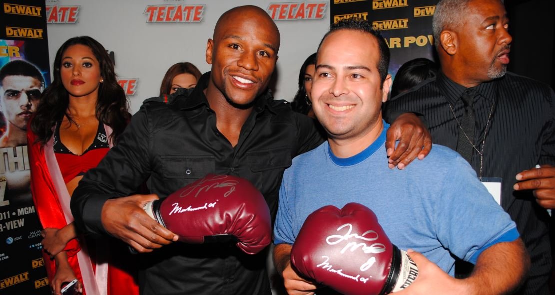 Mayweather Breaks Silence on Garcia