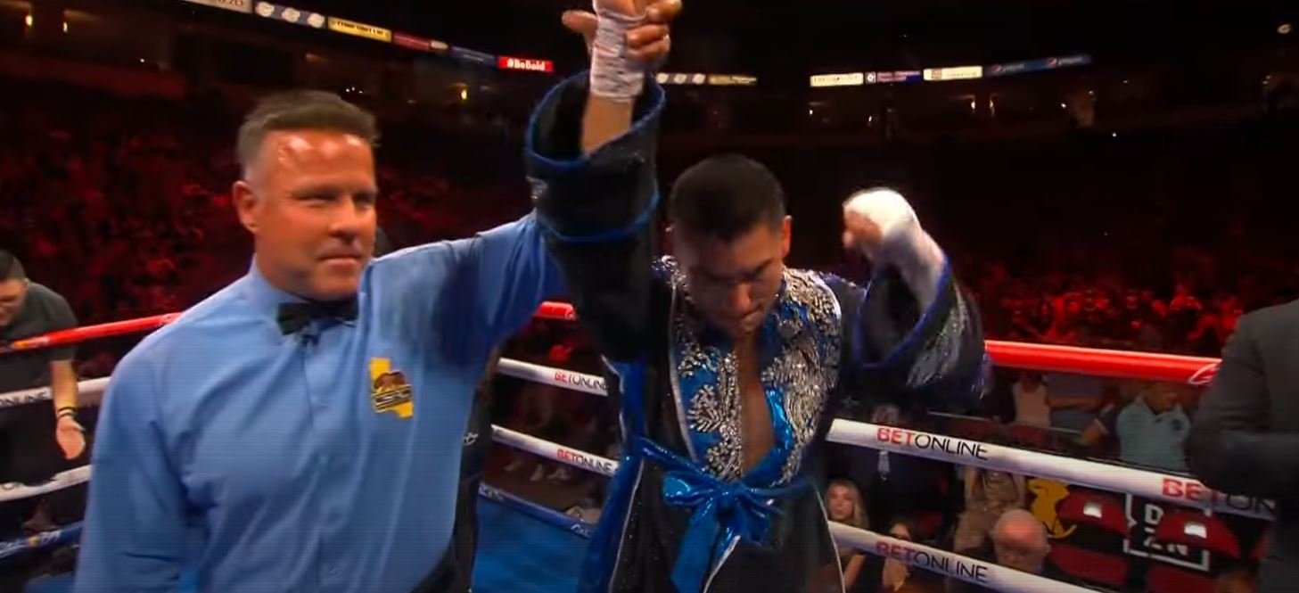 Vergil Ortiz Go 21-0-21 KO