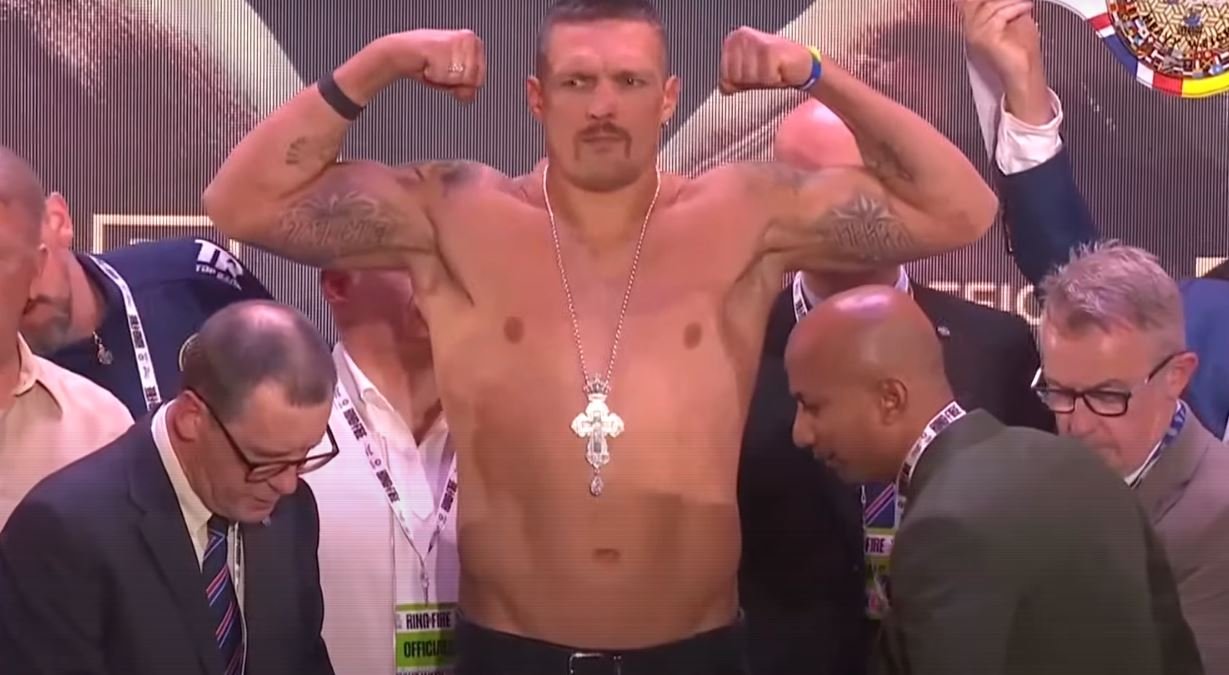 Tyson Fury Weighs In Light Whereas Usyk Weight Surprises Everyone