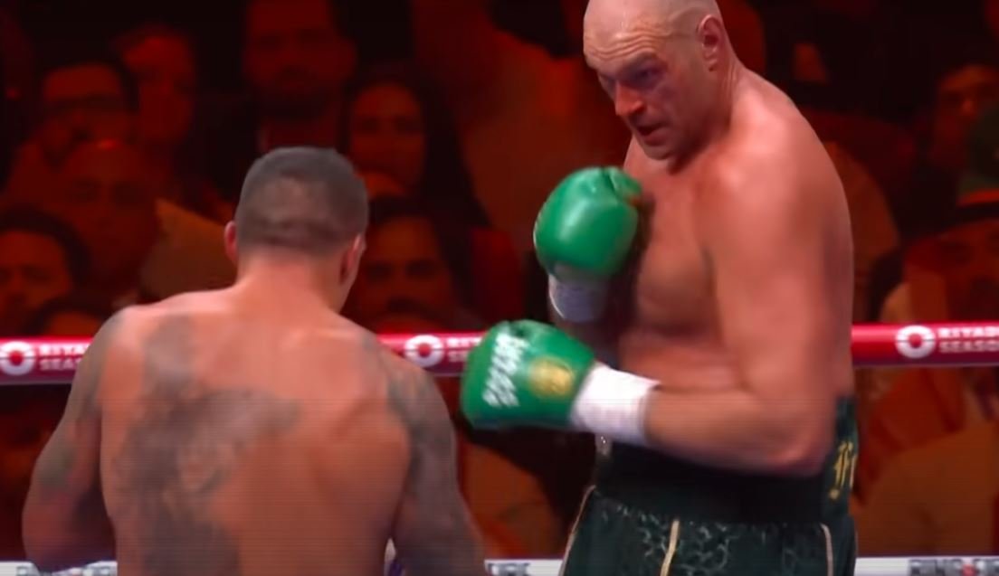 usyk and tyson fury suspension