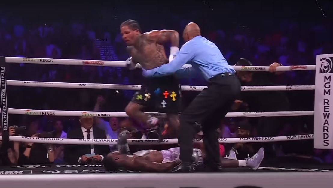 Gervonta Davis Brutally Knocks Out Frank Martin
