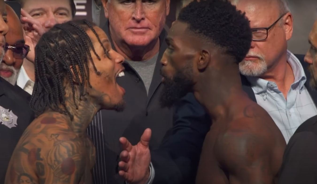 davis vs martin face off