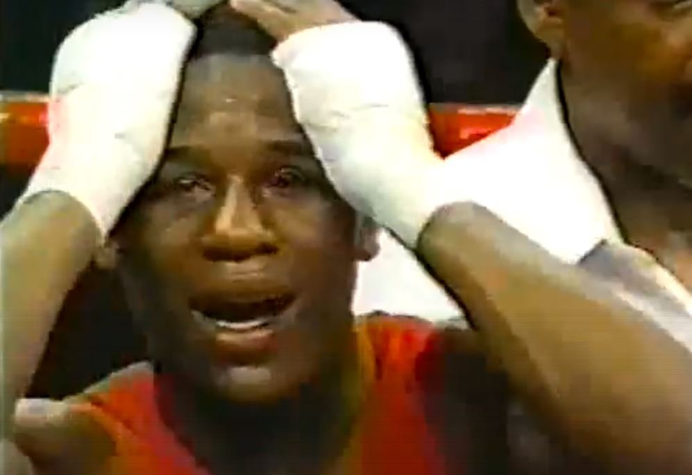 did floyd mayweather lose