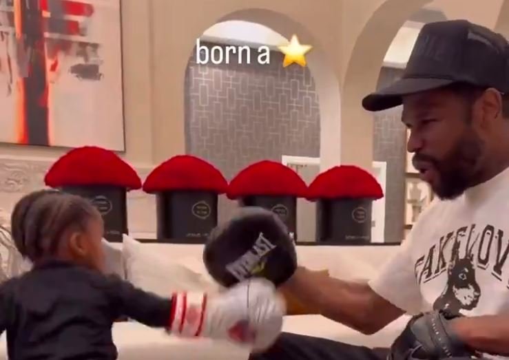 floyd mayweather train