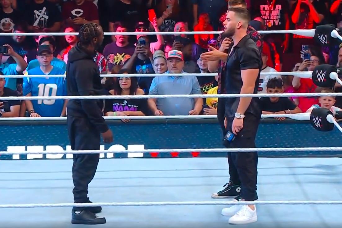 Terence Crawford Knocks Out WWE Wrestler