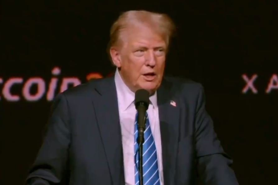 Donald Trump Reveals What Jake Paul Told Him About Mike Tyson 2 Donald Trump Reveals What Jake Paul Told Him About Mike Tyson