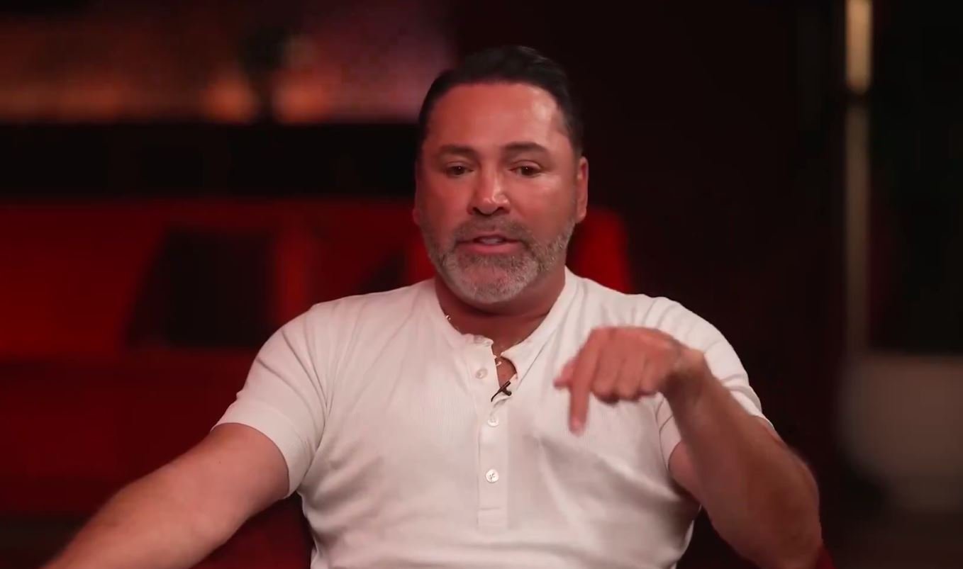 Oscar De La Hoya Gets Personal With Dana White Brings Up His Wife and Mother