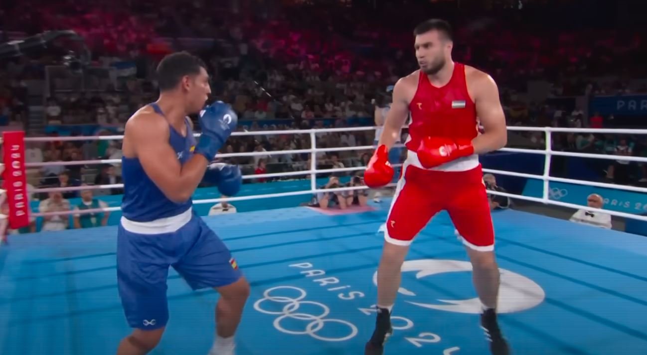 Uzbekistan's Bakhodir Jalolov 2024 Olympics Final Full Fight Video Wins Gold At 92KG Heavyweight Champion