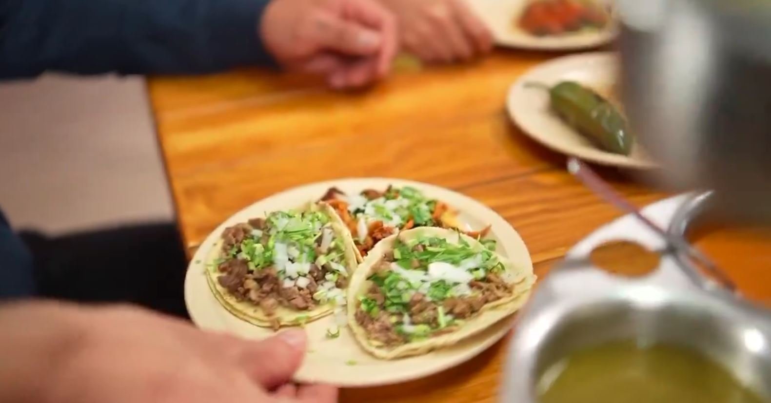Watch: New Canelo Brother Tacos Shops Have A Boxing-Like Slogan 2 canelo brother tacos