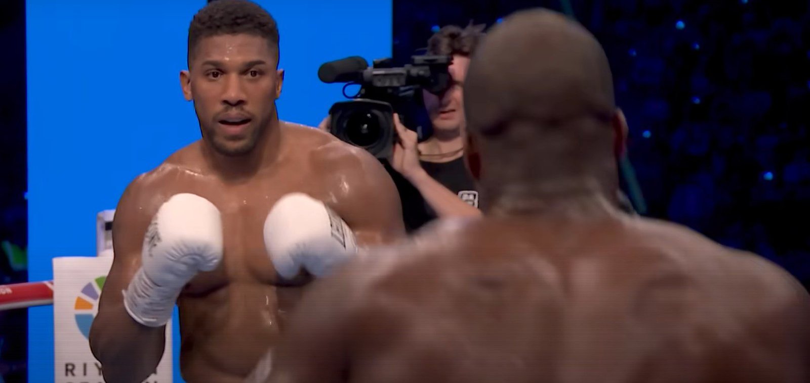 Watch: The Brutal Punch In Slow Motion From Daniel Dubois That Rearranged Anthony Joshua's Face 2 The Brutal Punch In Slow Motion From Daniel Dubois That Rearranged Anthony Joshua's Face