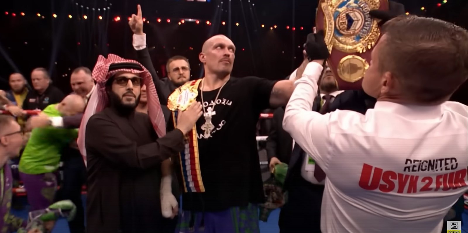 Why Would Usyk Go Back To Cruiserweight After Beating Tyson Fury Twice? 2 Why Would Usyk Go Back To Cruiserweight After Beating Tyson Fury Twice?
