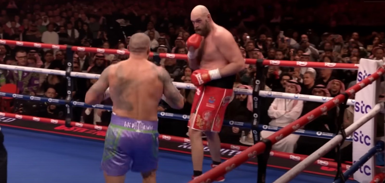 Frank Warren Reveals How De La Hoya and Bob Arum Scored Usyk vs Fury 2 2 Frank Warren Reveals How De La Hoya and Bob Arum Scored Usyk vs Fury 2