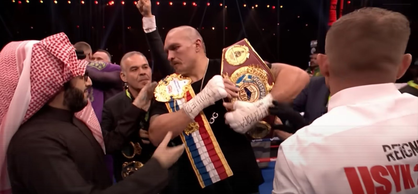 Joseph Parker Reacts To Usyk vs Tyson Fury 2 Ringside 2 Joseph Parker Reacts To Usyk vs Tyson Fury 2 Ringside