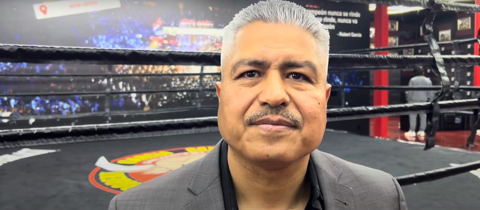 Robert Garcia Reacts To WBC Belt Being Denied To Canelo For Photos