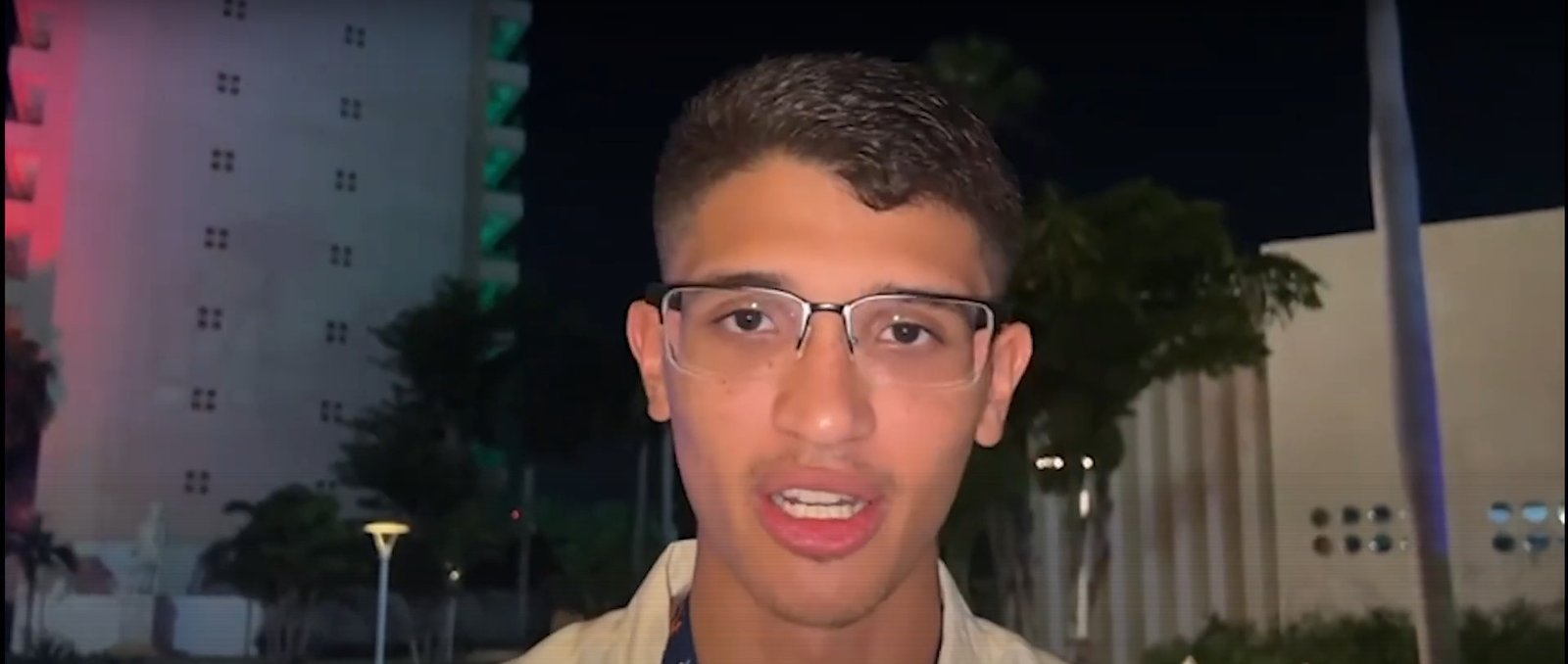 Sebastian Fundora vs Chordale Booker Live Stream Info, Undercard and Time