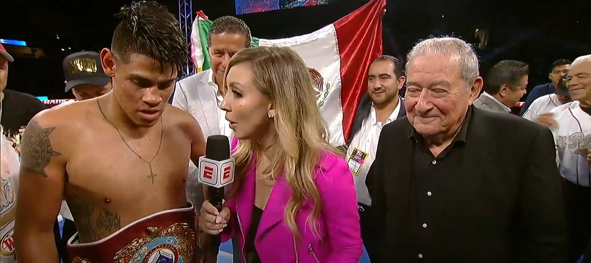 People Are Angry With Emanuel Navarrete'S Next Title Defense