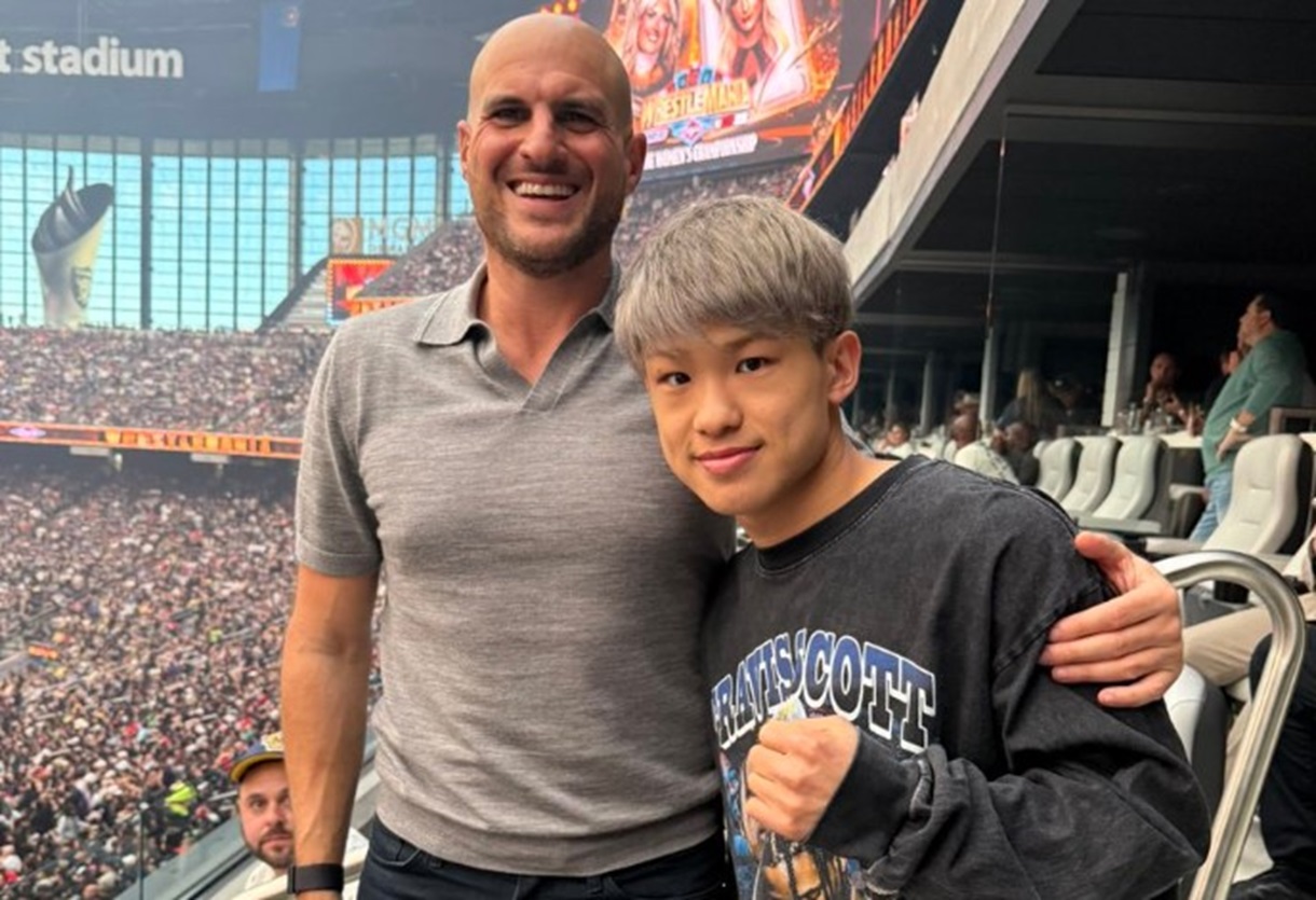 One Of Japan'S Brightest Boxing Prospects Goes To Wrestlemania